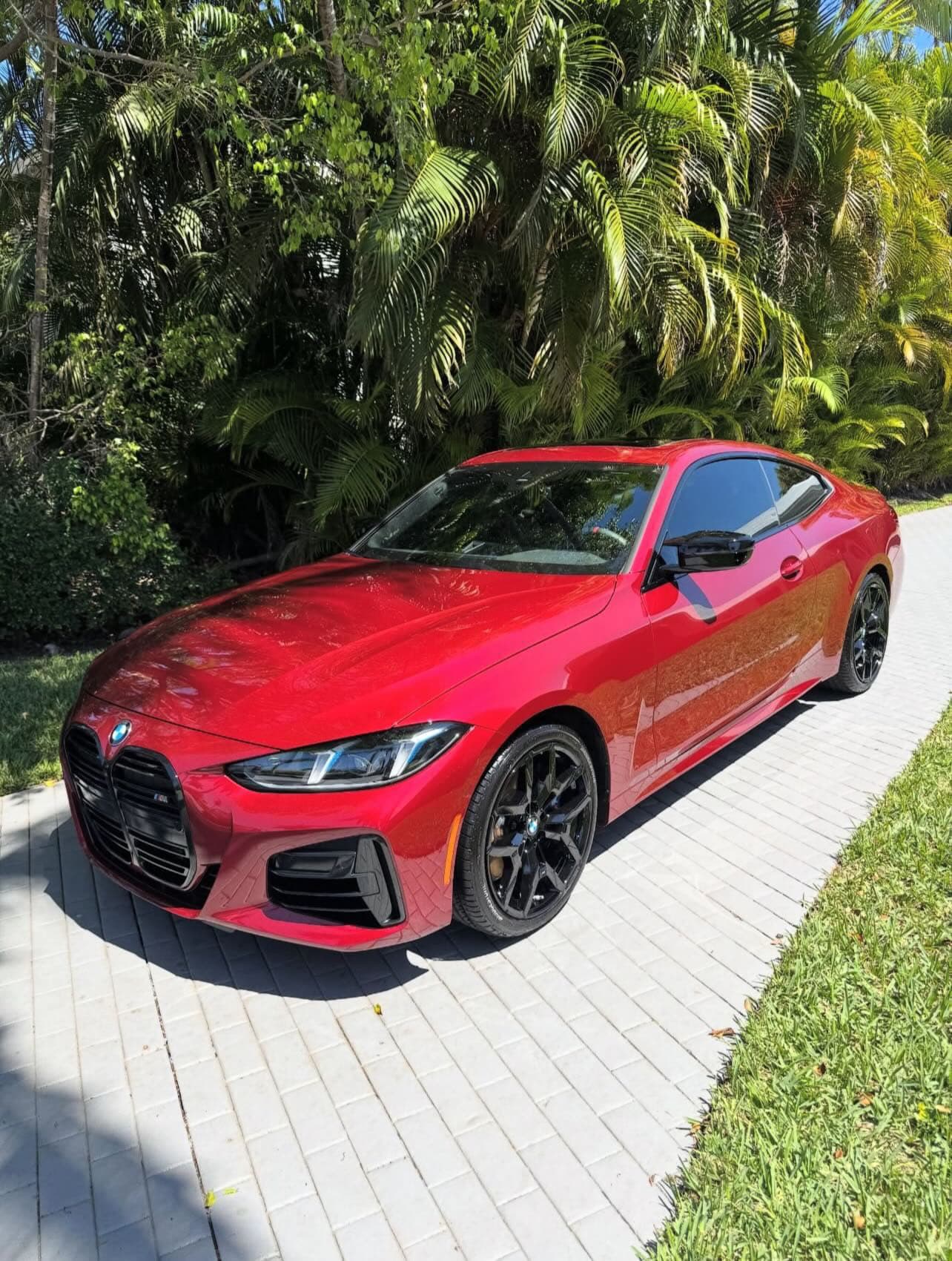 Red BMW 4 Series